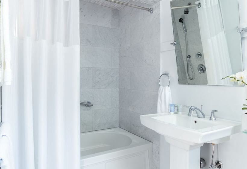 Aamiaismajoitus (B&B) West Neck Guesthouse