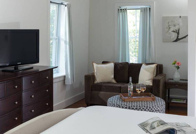 Aamiaismajoitus (B&B) West Neck Guesthouse