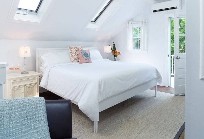 Aamiaismajoitus (B&B) West Neck Guesthouse