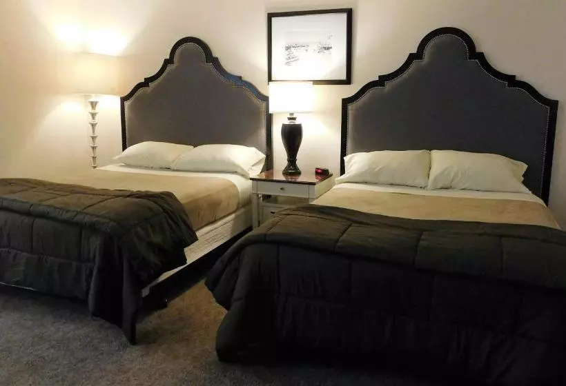 Capri Motel