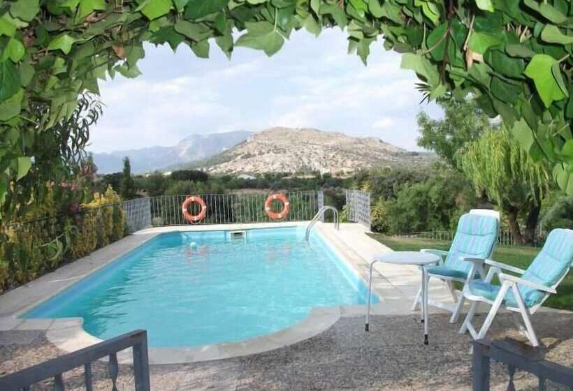 Casa Rural Cortijo El Helao