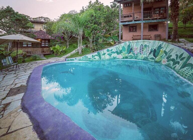 هتل Cabañas Los Achicuales