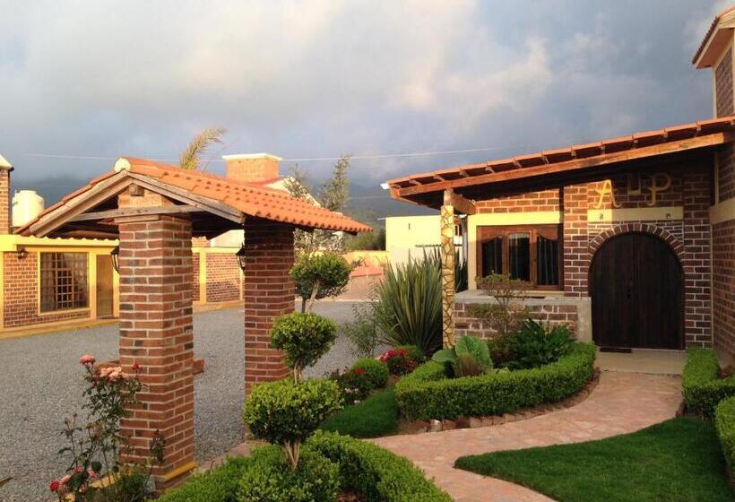 Szálloda Y Cabañas Alan