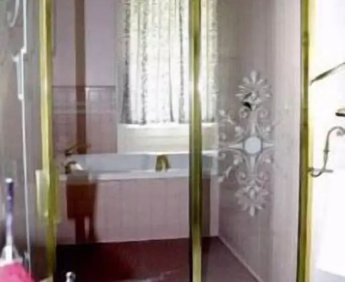 House Of 1833 Bed And Breakfast