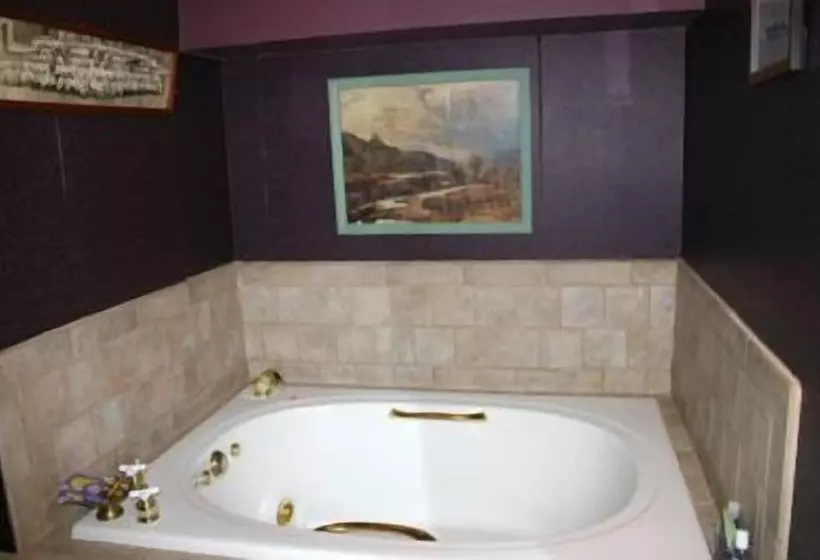 House Of 1833 Bed And Breakfast