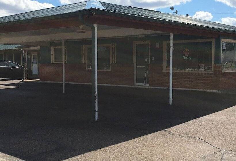 モーテル Blarney Inn