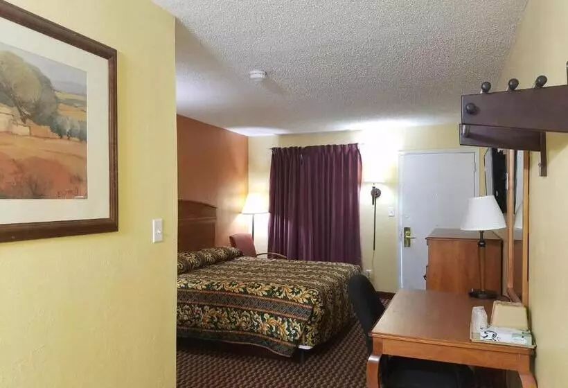 モーテル Budget Inn Keokuk