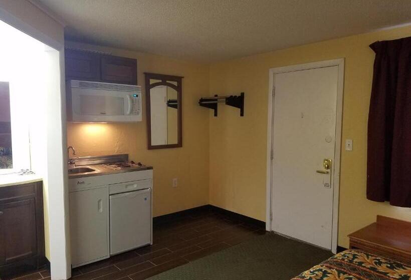 Мотель Budget Inn   Keokuk