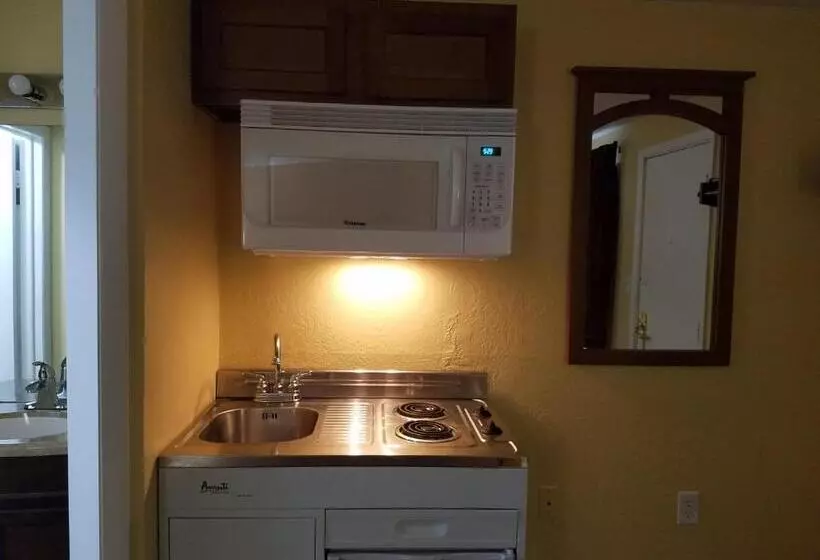モーテル Budget Inn Keokuk