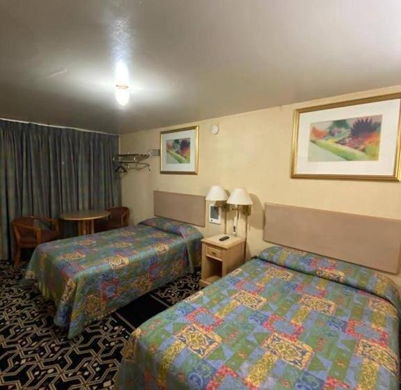 Мотель Budget Inn