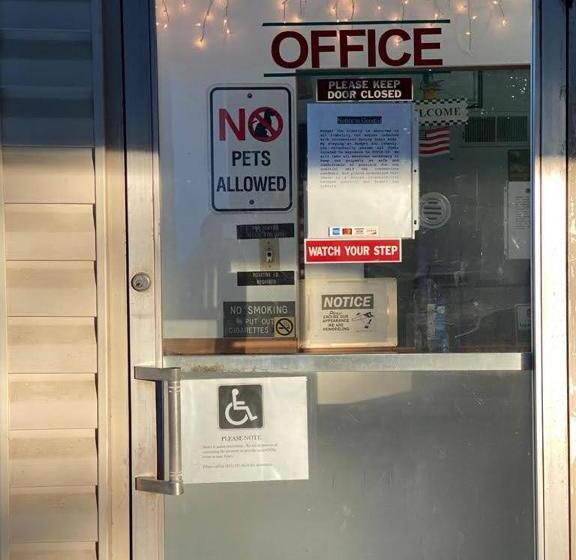 Мотель Budget Inn