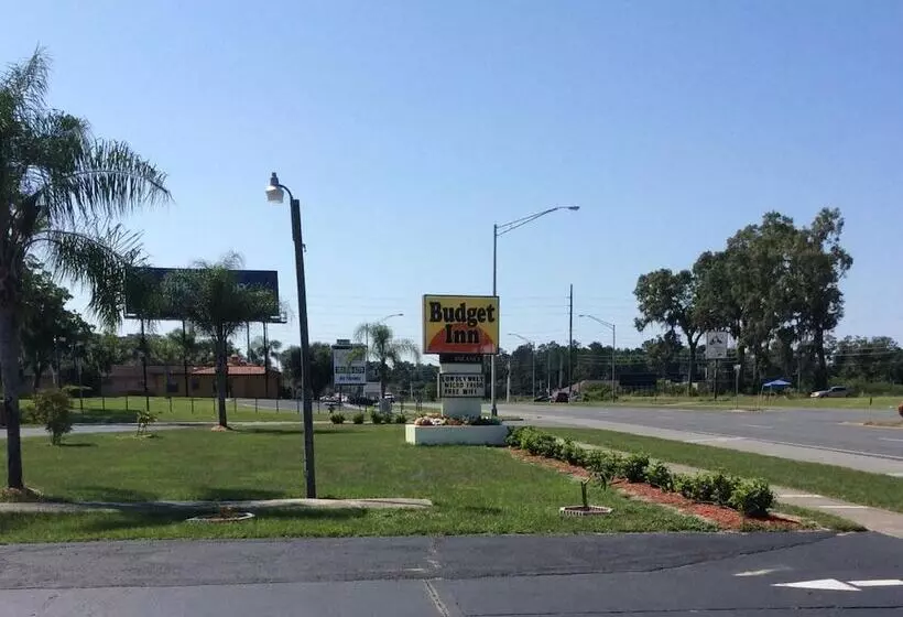 モーテル Budget Inn