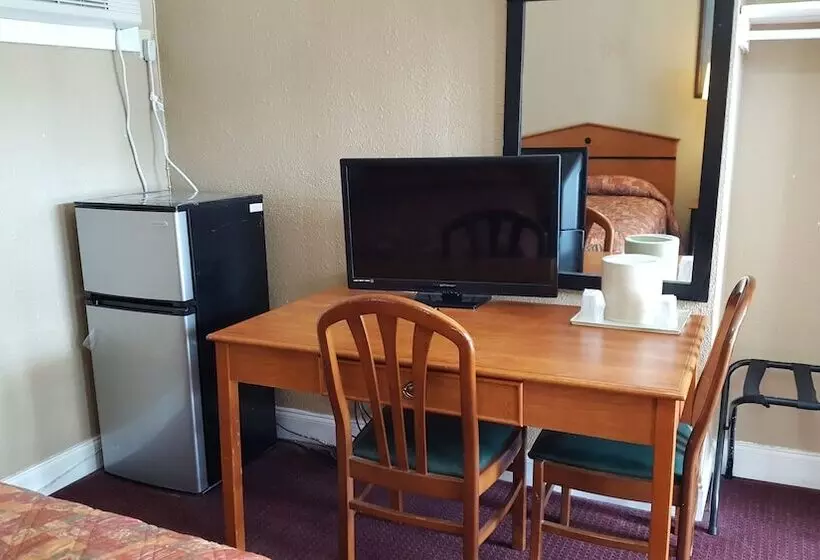 モーテル Budget Inn