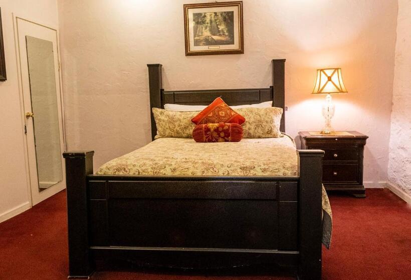 モーテル Gunn House