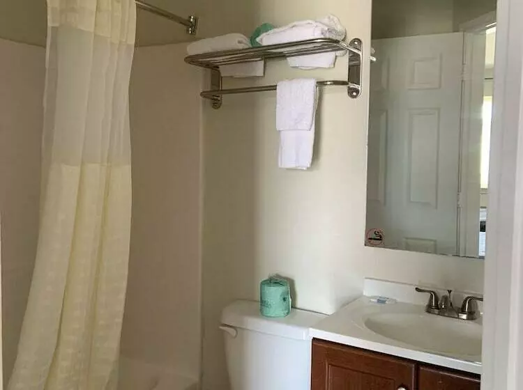 Motelli Paris Extended Stay Suites