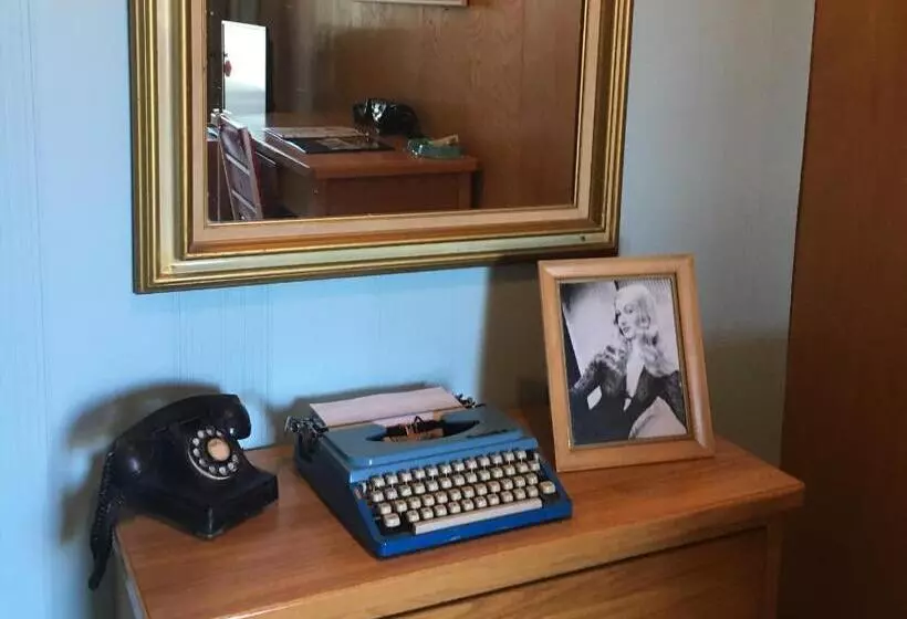 Motelli Raton Pass Motor Inn