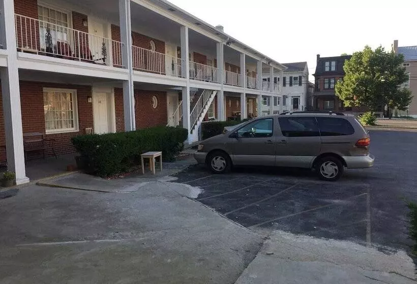 Motel Townhouse