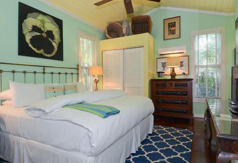 Pineapple Point Guesthouse & Resort   Gay Men S Resort