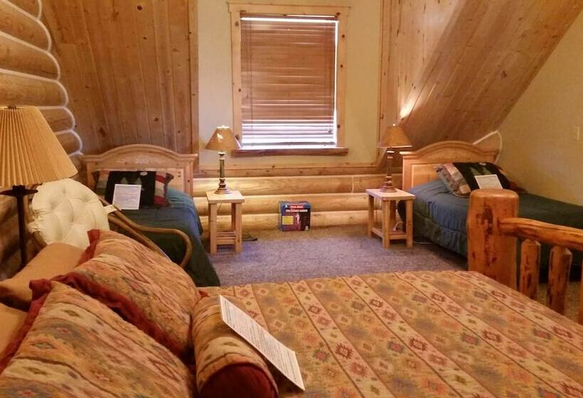 Teton Hostel Hideaway