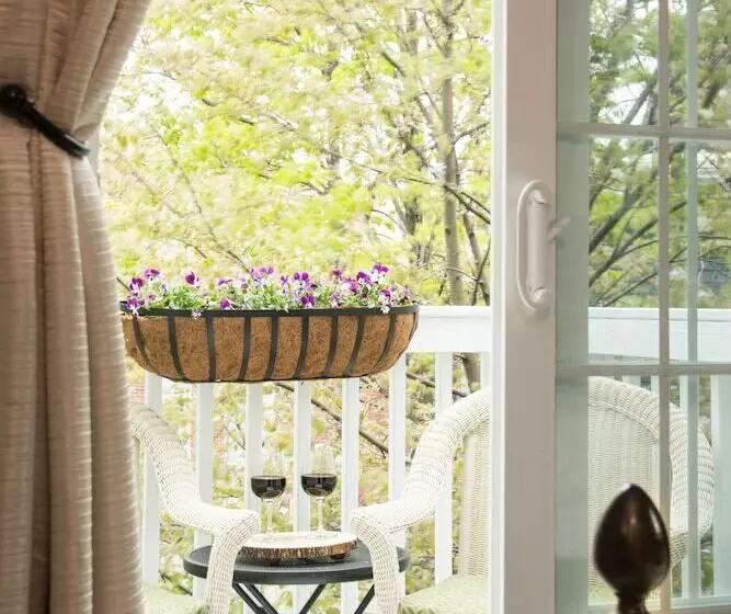The Chadwick Bed And Breakfast
