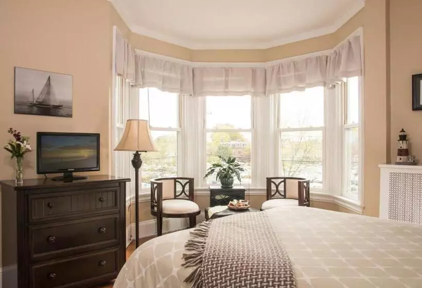 The Chadwick Bed And Breakfast