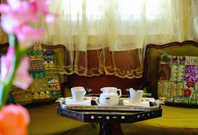 تختخواب و صبحانه Casa Marisela De Colores