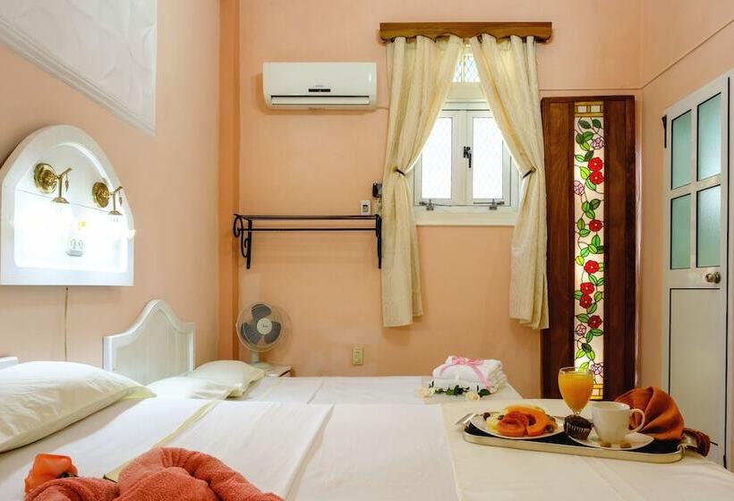 تختخواب و صبحانه Casa Marisela De Colores