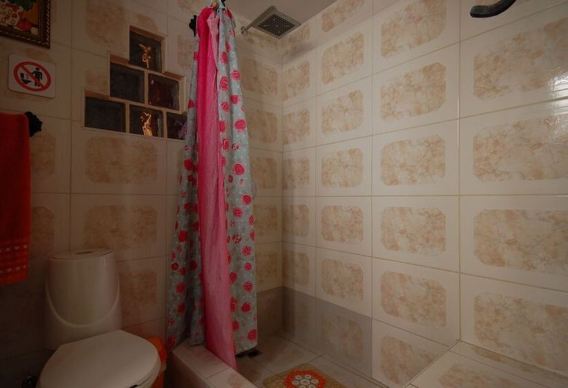 تختخواب و صبحانه Casa Marisela De Colores