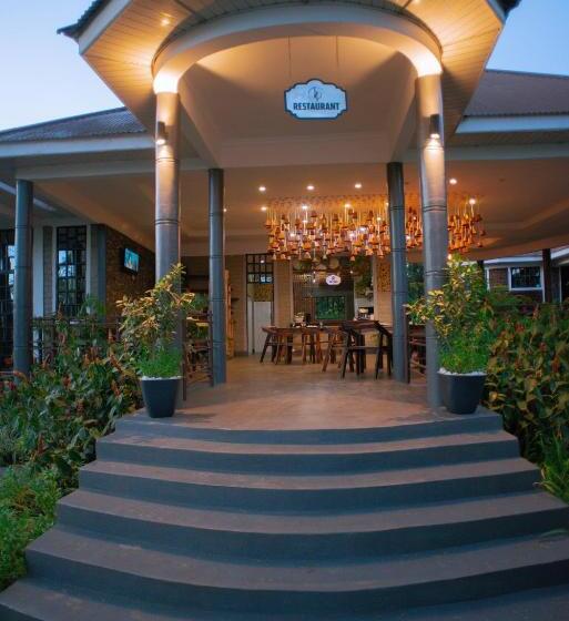 ホテル Boloti Camp Resort