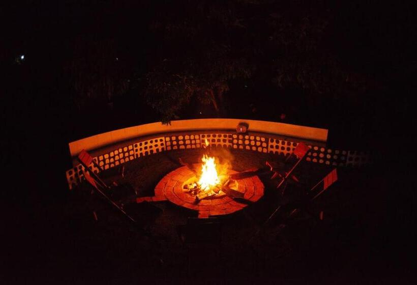 ホテル Boloti Camp Resort