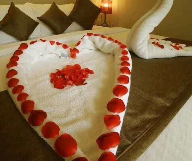 Hotel Broad Bean Resort & Spa