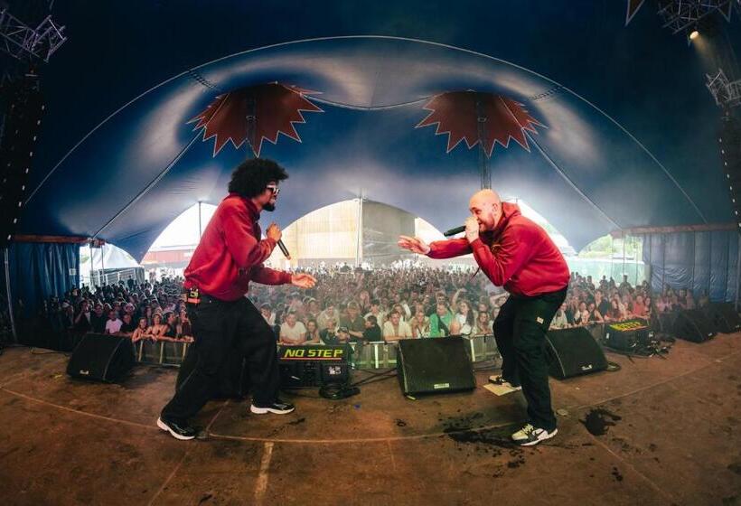 בית מלון כפרי Restplass Mycondo No