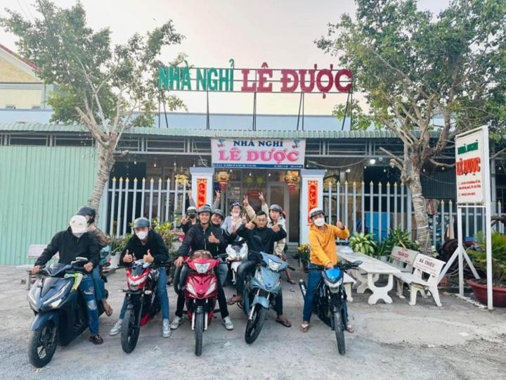 Nhà Nghỉ Lê được