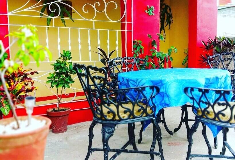 پانسیون Casa B&b Amarilys