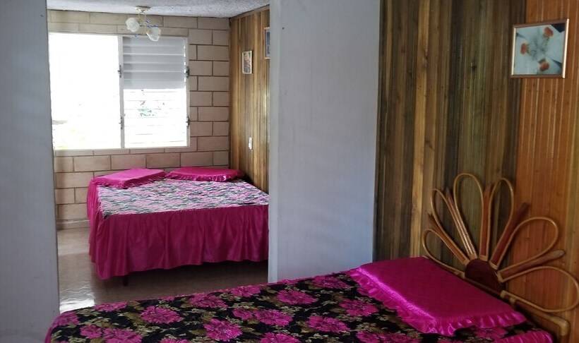 پانسیون Casa Las Piedras