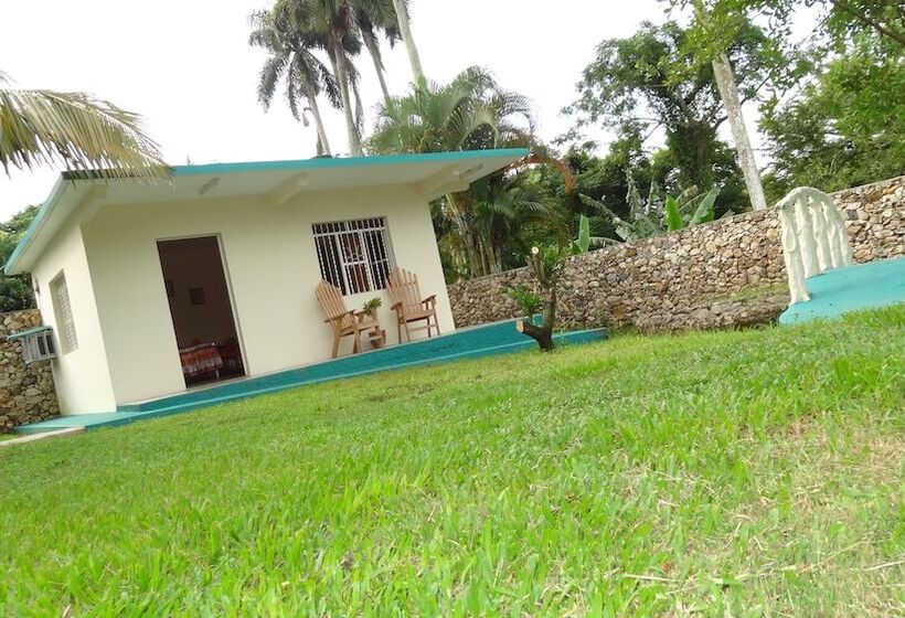 پانسیون Casa Las Piedras