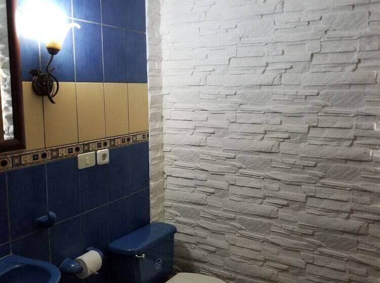 پانسیون Hostal Las Palmas