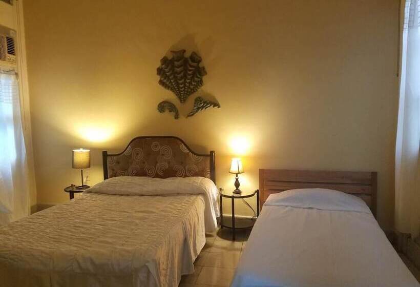 پانسیون Maison Carnot