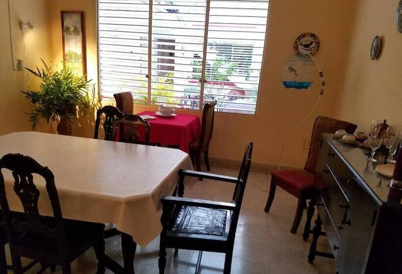 پانسیون Maison Carnot