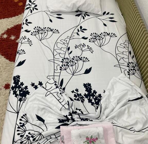 پانسیون Unik Home Family