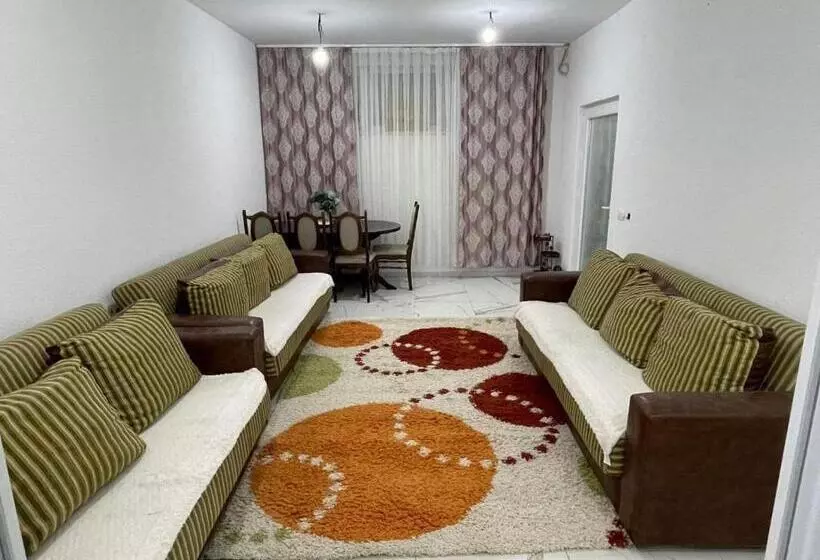 پانسیون Unik Home Family