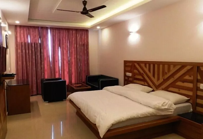 ホテル Shivalik