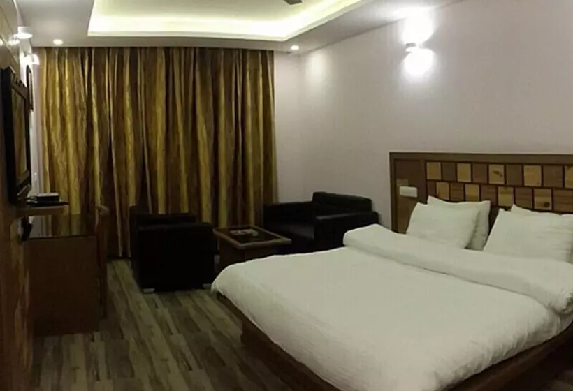 ホテル Shivalik