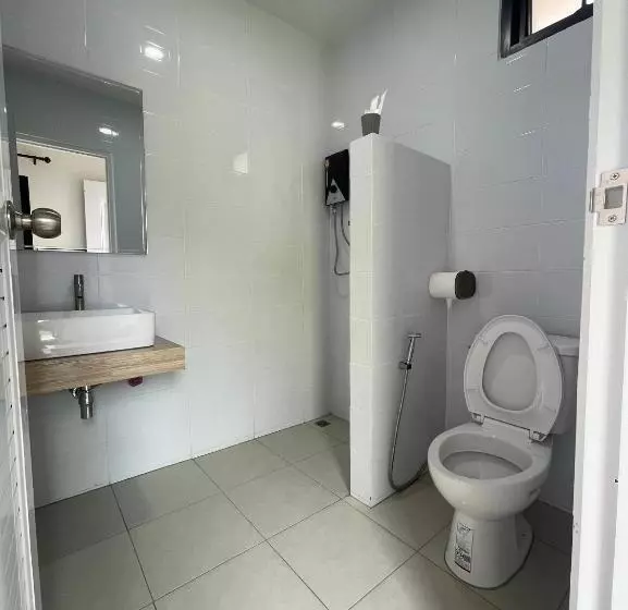 Arawan Resort เอราวัณ รีสอร์ท