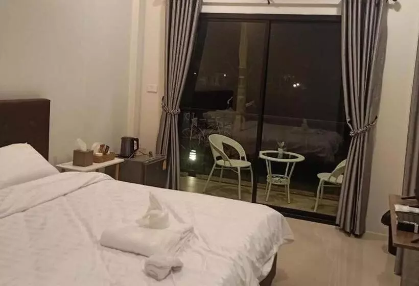 Arawan Resort เอราวัณ รีสอร์ท