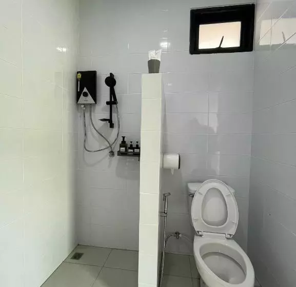 Arawan Resort เอราวัณ รีสอร์ท