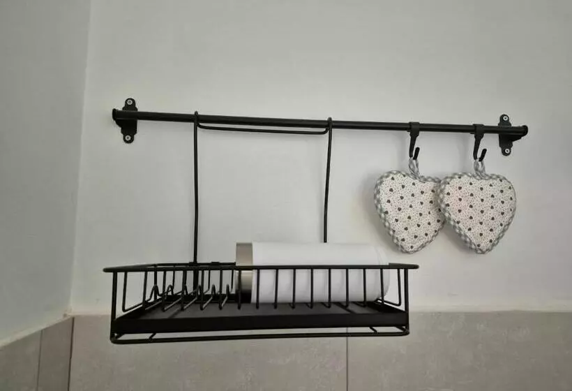 تختخواب و صبحانه La Terrazza Di Rosalba