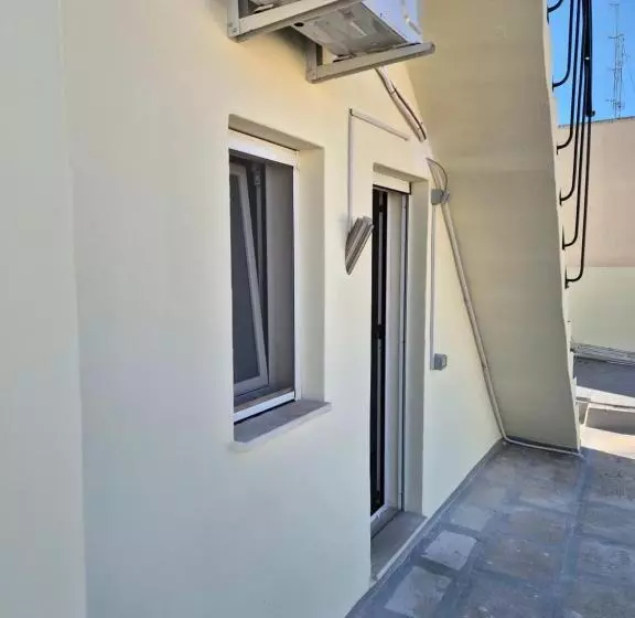 تختخواب و صبحانه La Terrazza Di Rosalba