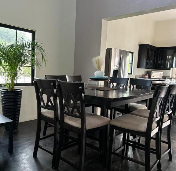 Gabs Place Bed And Breakfast