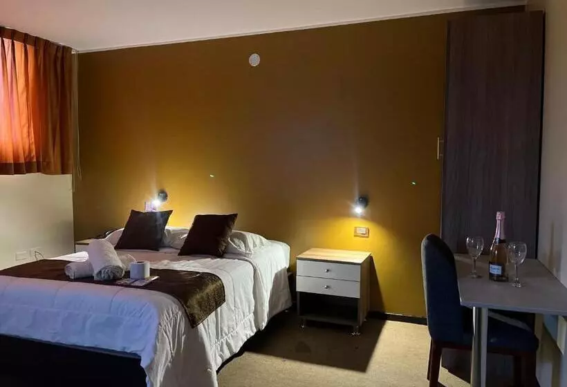 هتل Casahuanca Olimpico